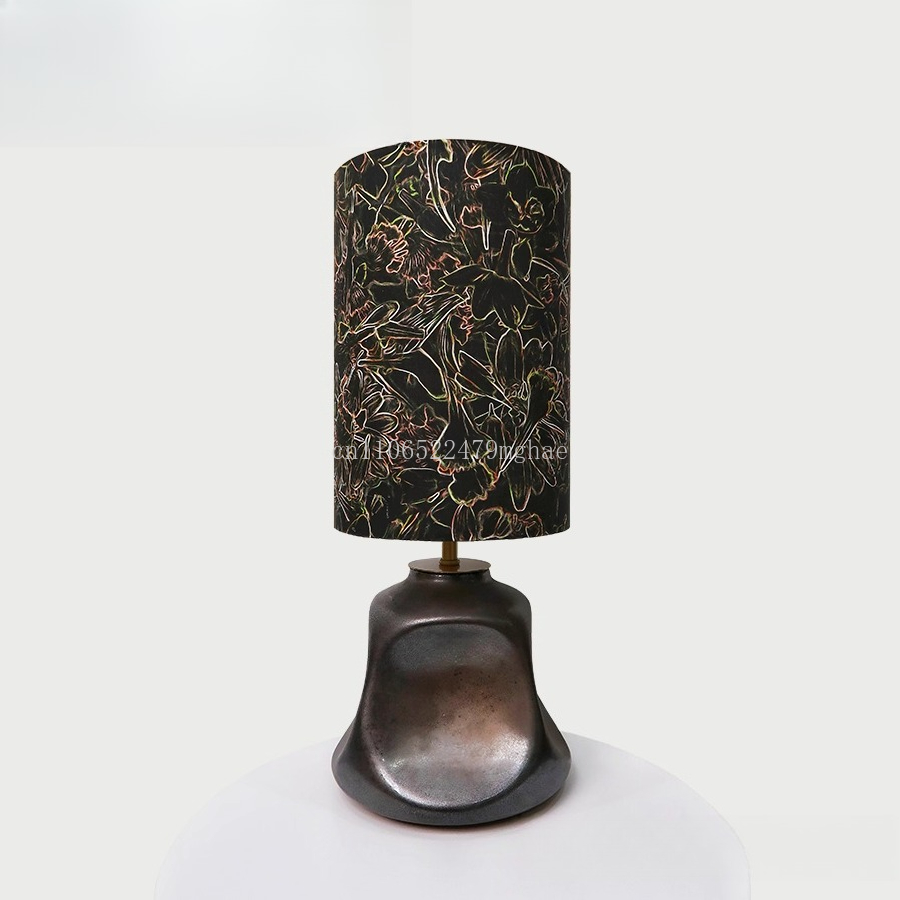 Century Textile & Sewing Supply Photos - Lampu Meja Kain Gilded Liberty: Tekstil