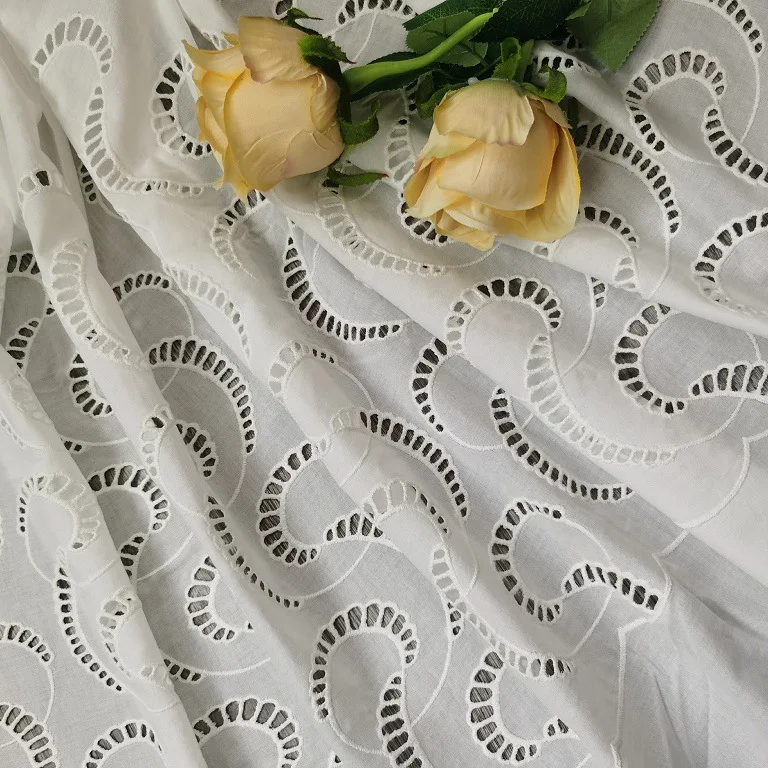 Kain katun 100% bersulam denga - Sewing Eyelet Fabric ulasan dan harga